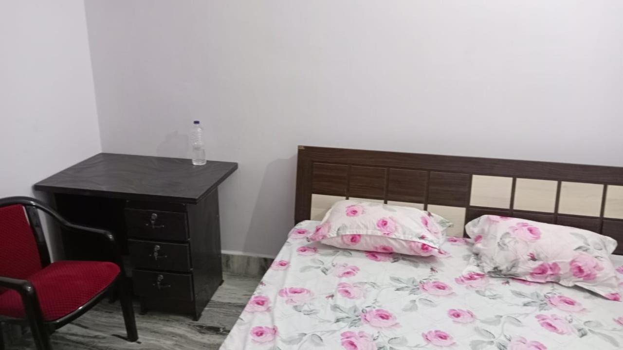 Darbar Homestay Gaya Eksteriør bilde