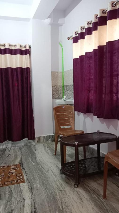 Darbar Homestay Gaya Eksteriør bilde